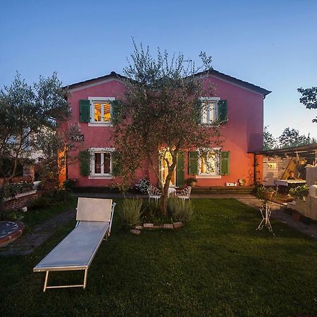 Bed And Breakfast Aurora Sarzana Εξωτερικό φωτογραφία